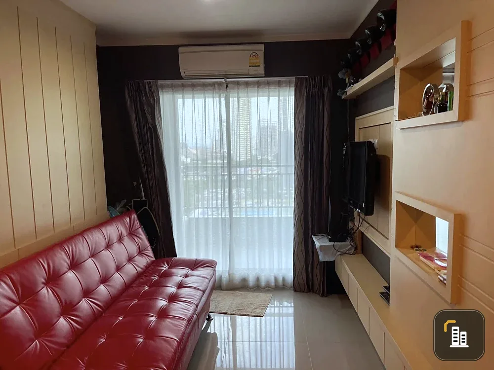 For rent: Lumpini Park Beach Jomtien, beautifully decorated built-in throughout the room, complete electrical appliances, just bring your bags and mov