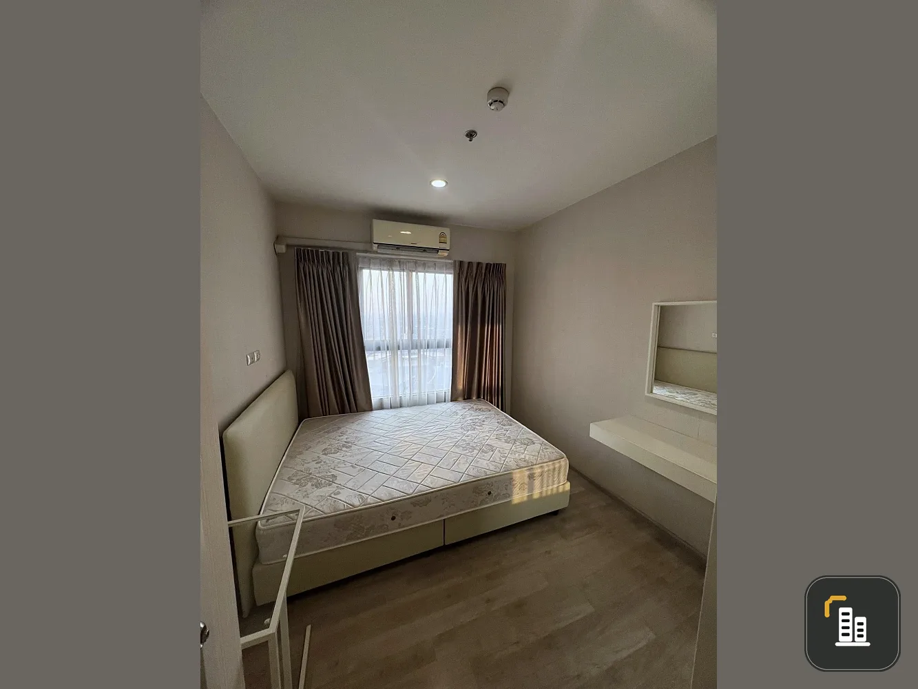For rent: Plum Condo Central Station phase 1, ready to move in, 33rd floor, high view, don't miss it.