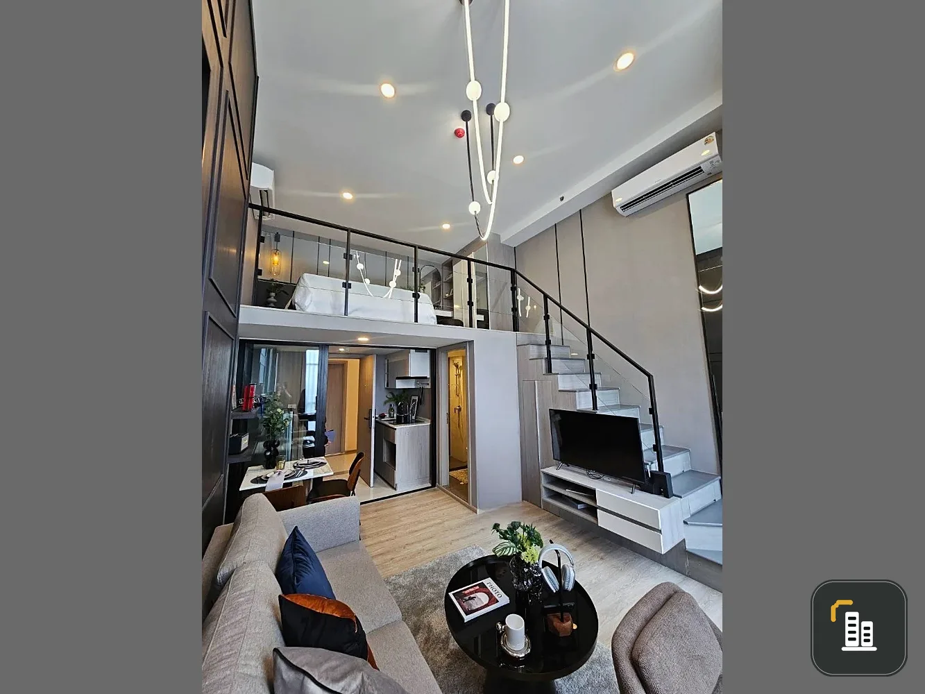 Down payment sale Origin Plug and Play Sirindhorn Station, room with 4.2 m high ceiling, beautiful view, good atmosphere, book first, get first.