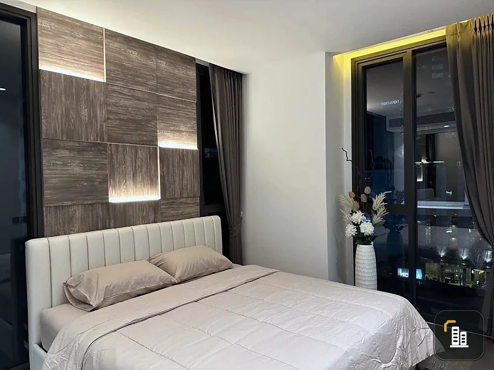 For rent!! Condo Muniq Sukhumvit 23, 16th floor, Terminal 21 view, good location condo, convenient transportation, don't miss it, book now!!