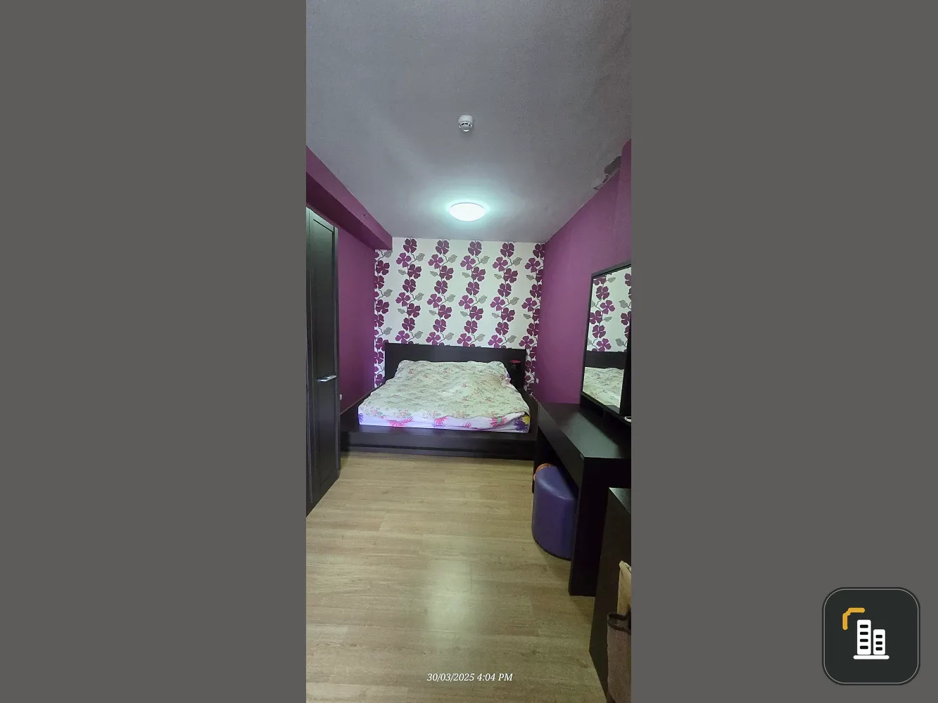 For rent Supalai City Resort Ramkhamhaeng, room with good wallpaper, reasonable price, must book now.