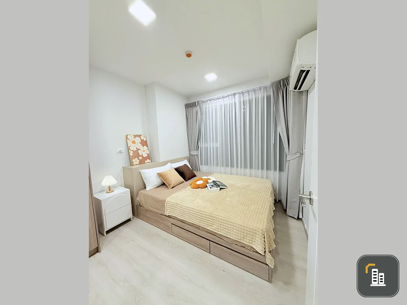 For sale, for rent Plum Condo Sukhumvit 62, 2 bedrooms, 1 bathroom, complete with electrical appliances. Reserve first, get it first.