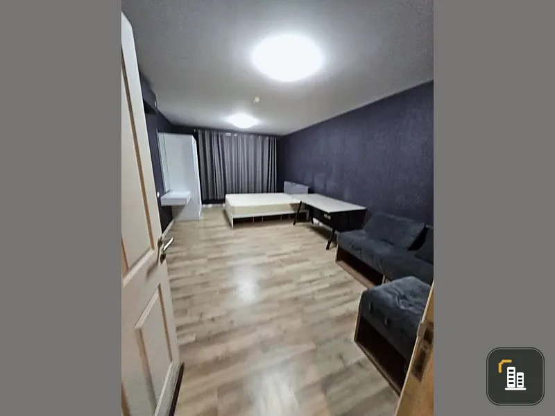 For rent dcondo Campus Resort Rangsit 2, 4th floor, nice room, fully furnished, book now, don't wait.