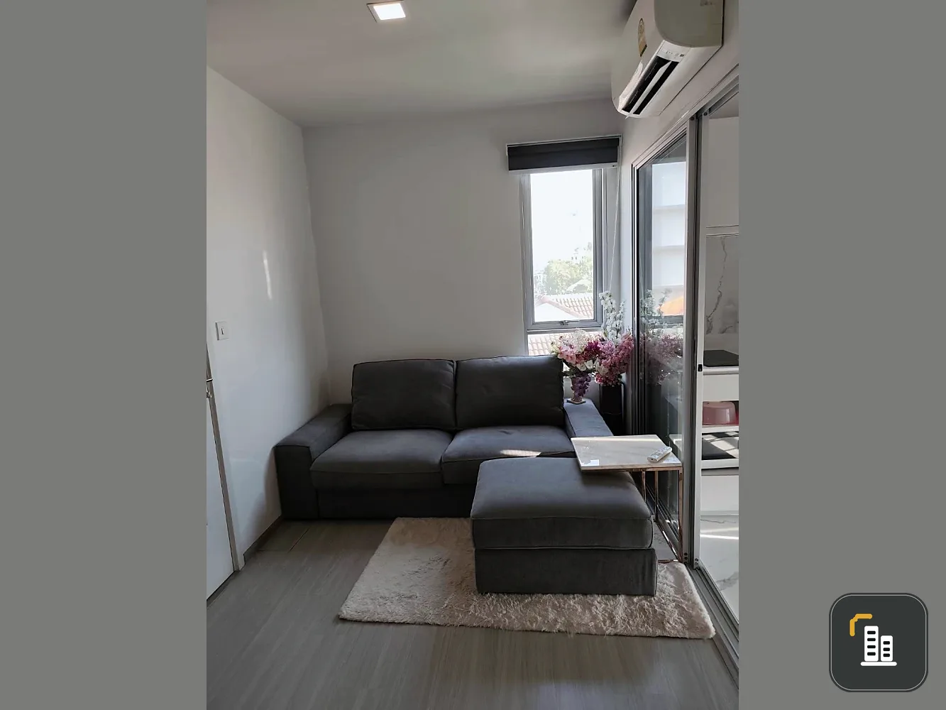 For sale: The Tree Lat Phrao 15, 5th floor, corner room, private zone, best zone in the building, no one walking past, if you're slow you'll definitel