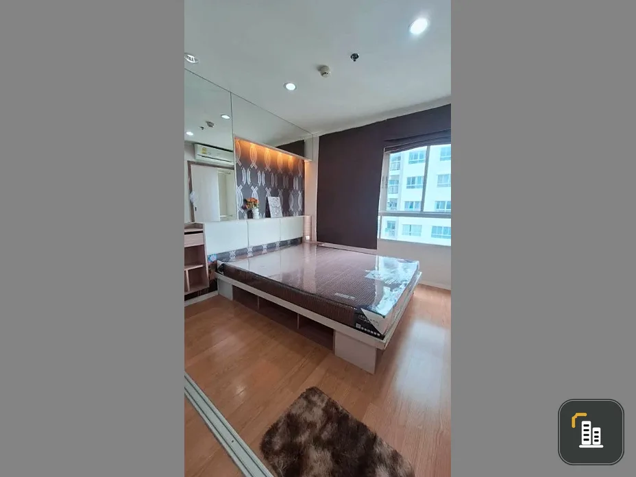 For sale: Lumpini Mega City Bangna, has built-in furniture, ready to install quality wallpaper, move in now, don't hesitate.