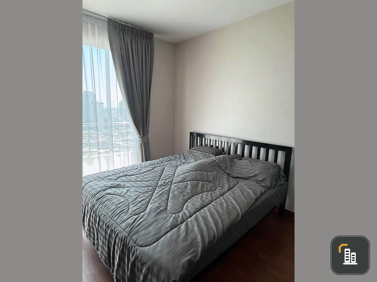 Supalai River Place for rent, beautiful unobstructed river view on high floor (26th floor), excellent room condition, book now, don't hesitate.