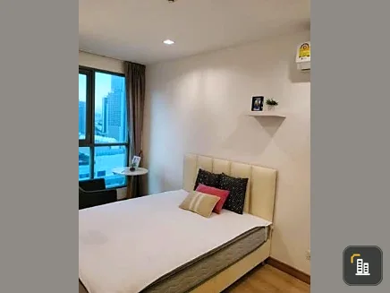 For sale: Ideo Mobi Sukhumvit, 19th floor, comes with complete furniture and appliances. Reserve now, don't wait.