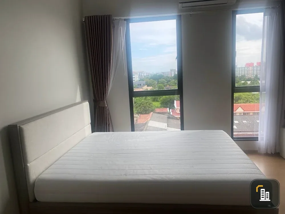 For sale: Unio Sukhumvit 72, 8th floor, fully furnished room, ready to move in. Interested in owning one? Hurry and reserve now.