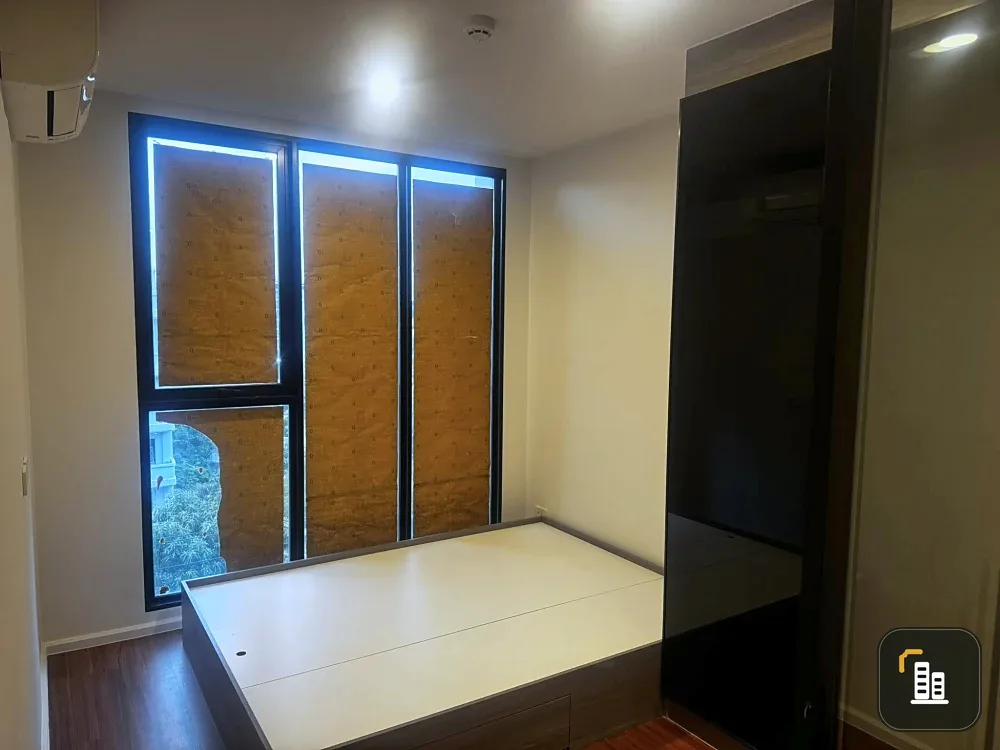 Selling the origin Ratchada - ladprao has a built-in wardrobe and kitchen, comfortable and not cramped. If you're slow, you'll miss out.