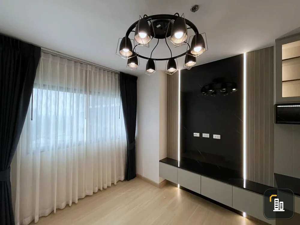 Urgent sale!! Condo Supalai Loft, Krarai Station, 11th floor, beautiful room, good location, ready to move in, don't miss it!!