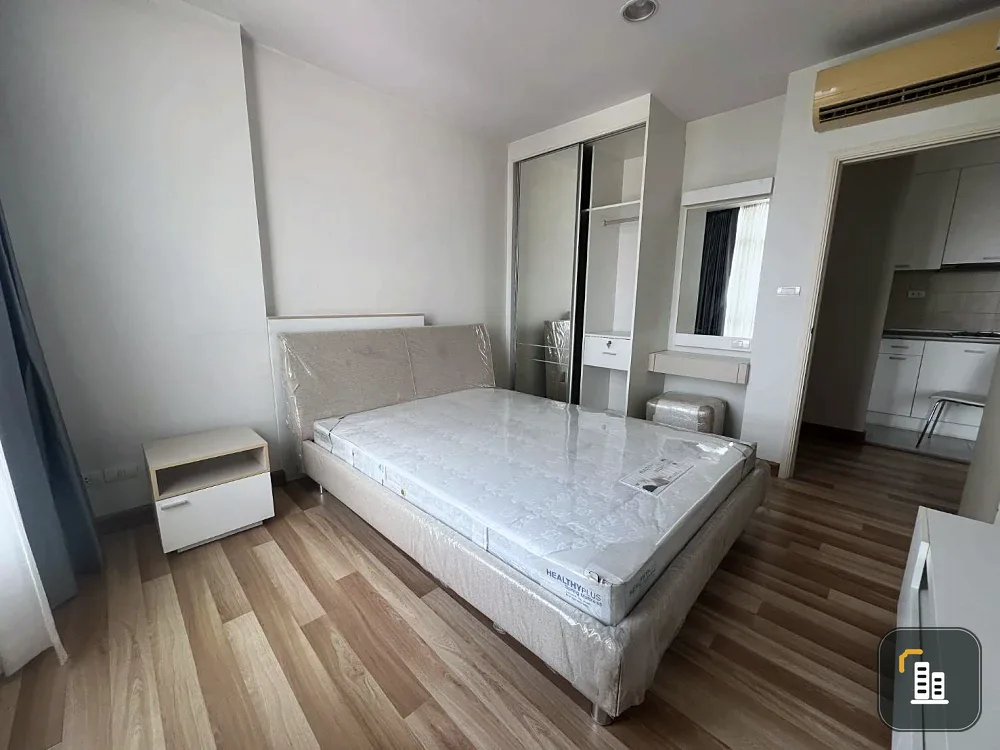For rent!! Condo Centric Scene Sukhumvit 64, a condo in a good location, convenient transportation, near BTS Punnawithi, don't miss it!!