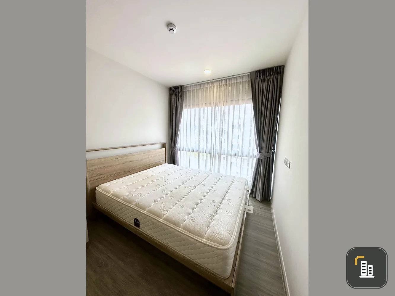 For rent: Dolce Lasalle, a nice room with complete facilities. Hurry and reserve now. Don't miss out!
