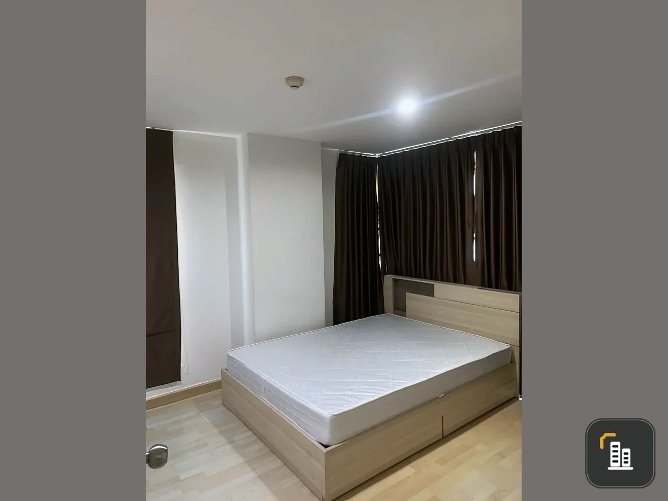 For rent/sale 𝑪𝒐𝒏𝒅𝒐 𝑳𝒆𝒗𝒐 𝟐 𝑳𝒂𝒅𝒑𝒓𝒂𝒐 𝟏𝟖 Spacious and comfortable room, decorated in clean white tones. Reserve now before the room ru