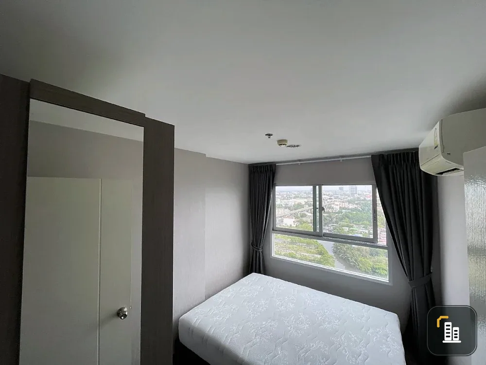 For sale, for rent!! Condo The Trust @ BTS Erawan, 20th floor, river view, fully furnished, just bring your bags and move in. Don't miss out!!