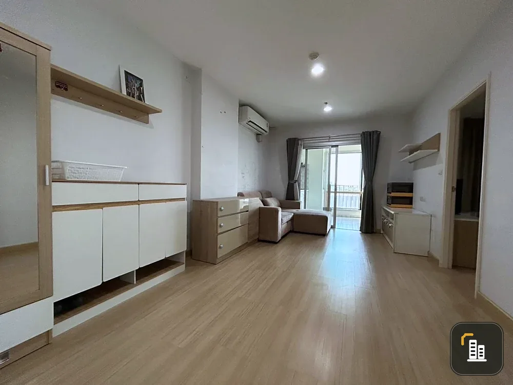 For sale, for rent Centric Scene Ratcha Vipha, 5th floor, fully furnished room, ready to move in, book now, don't miss out.
