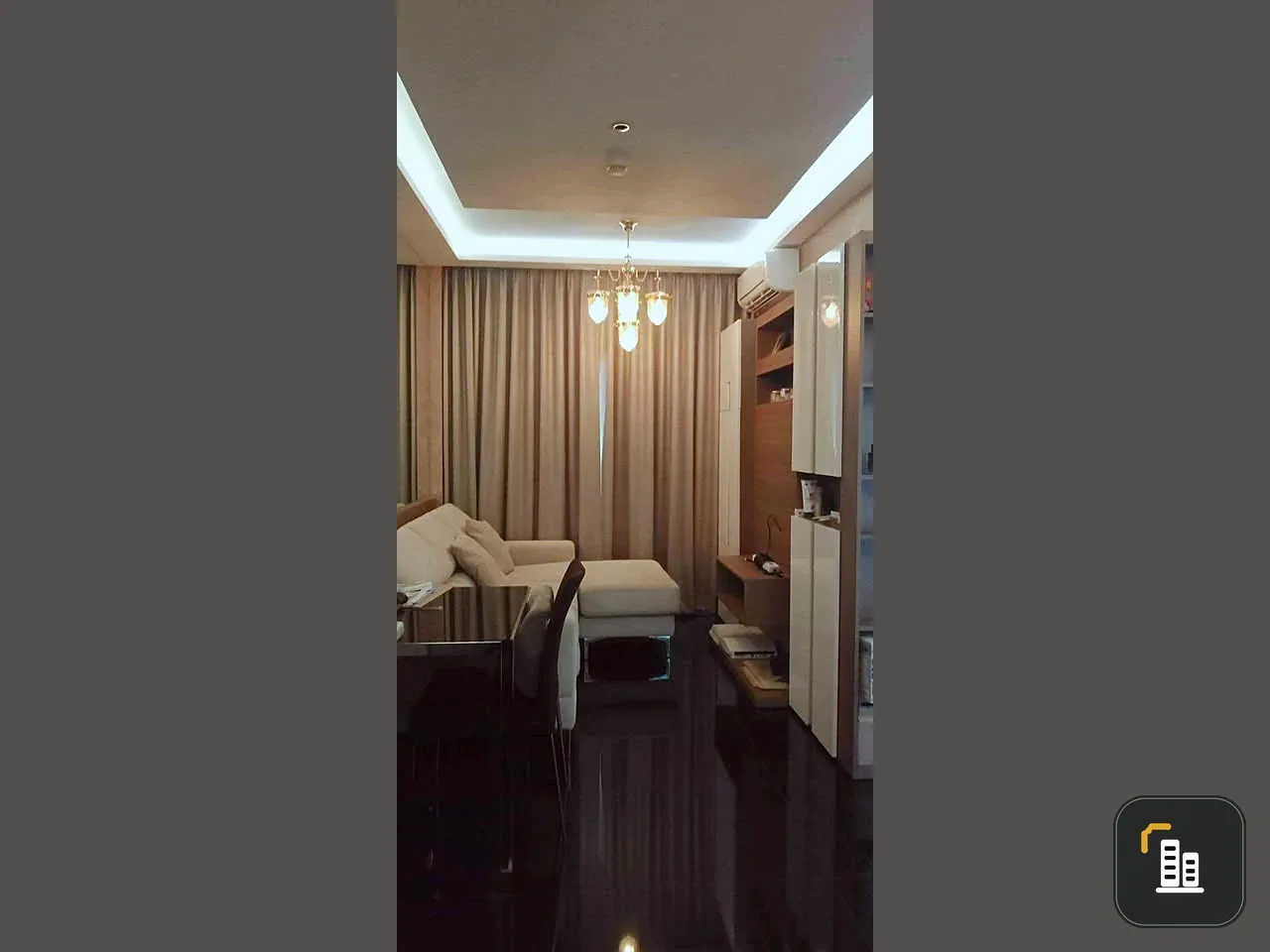 For sale: The Key Sathorn Ratchapruek, beautifully decorated with built-ins, granite flooring throughout the room, dim light headboard, very attractiv