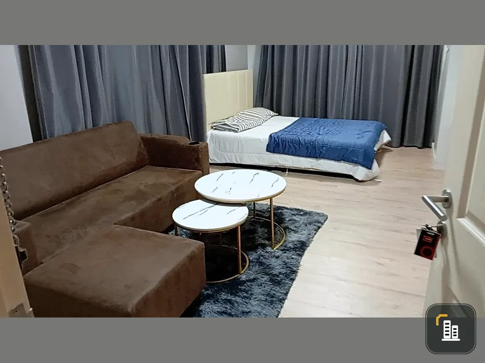 For sale: dcondo Campus Resort Rangsit 2, corner room, swimming pool view, fully furnished, nice to live in, reserve now.