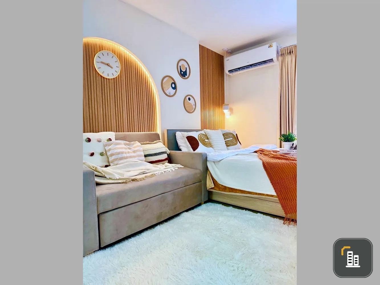 For sale: ELIO Delray, 6th floor, beautiful room, fully decorated, super cool. Interested in owning one? Hurry and reserve now!