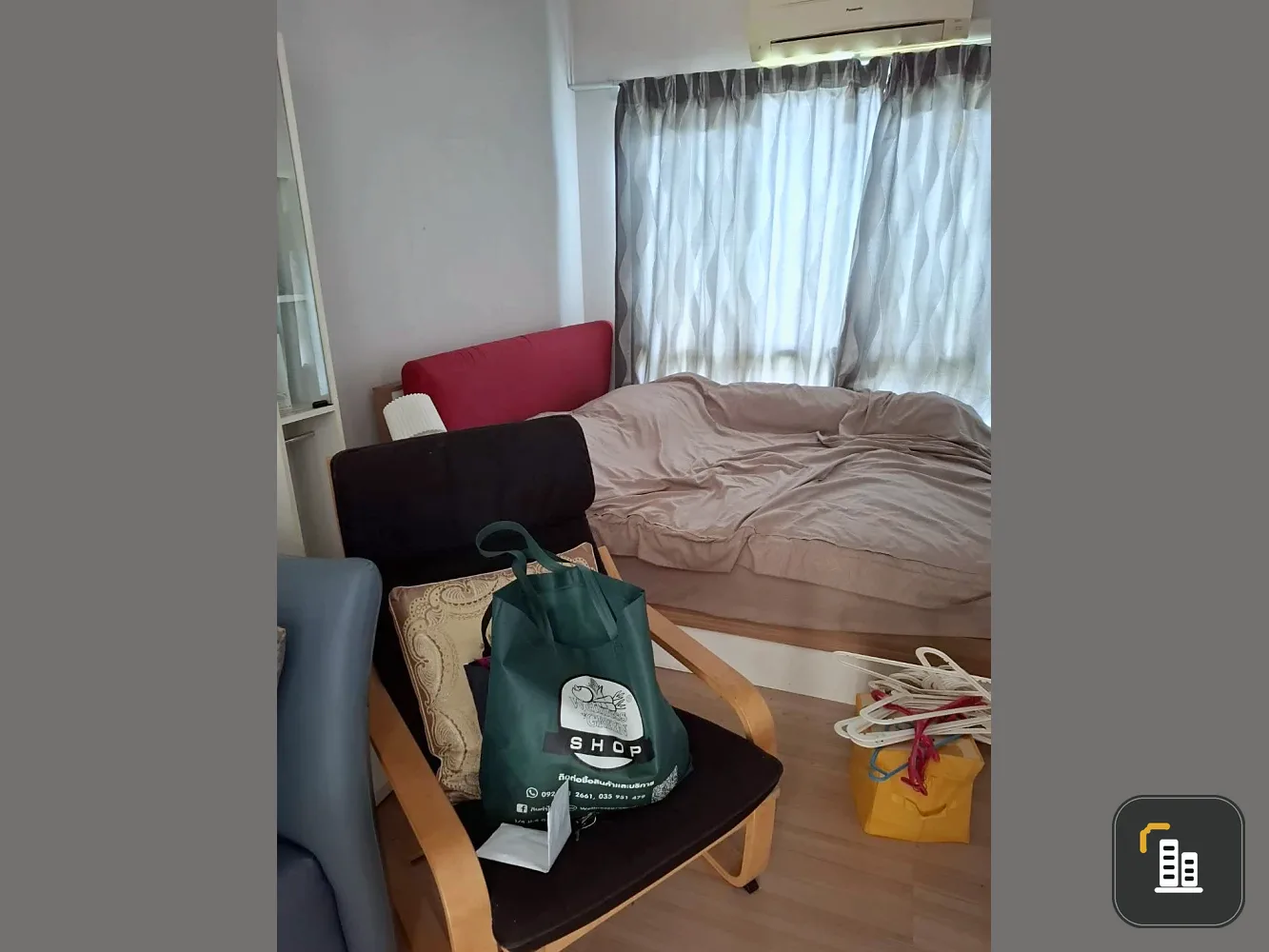 For sale: Plum Condo Lat Phrao 101, Building E, 4th floor, corner room, very private, good condition, ready to move in.