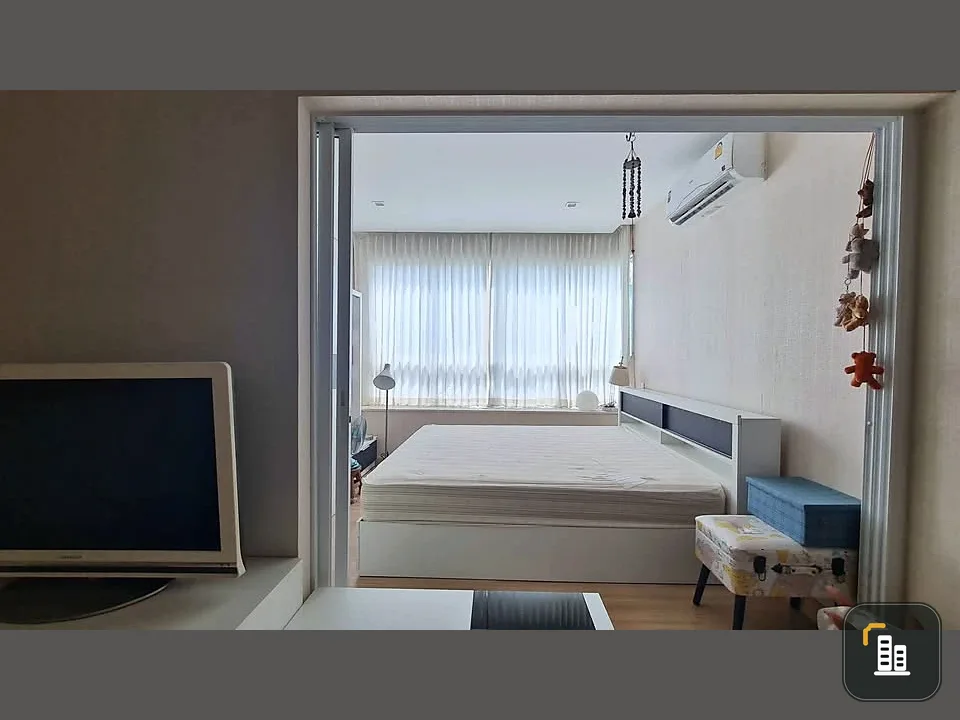 For sale: Happy Condo Lat Phrao 101, room with plenty of usable space, complete with a set of furniture. You can't miss out on booking it.