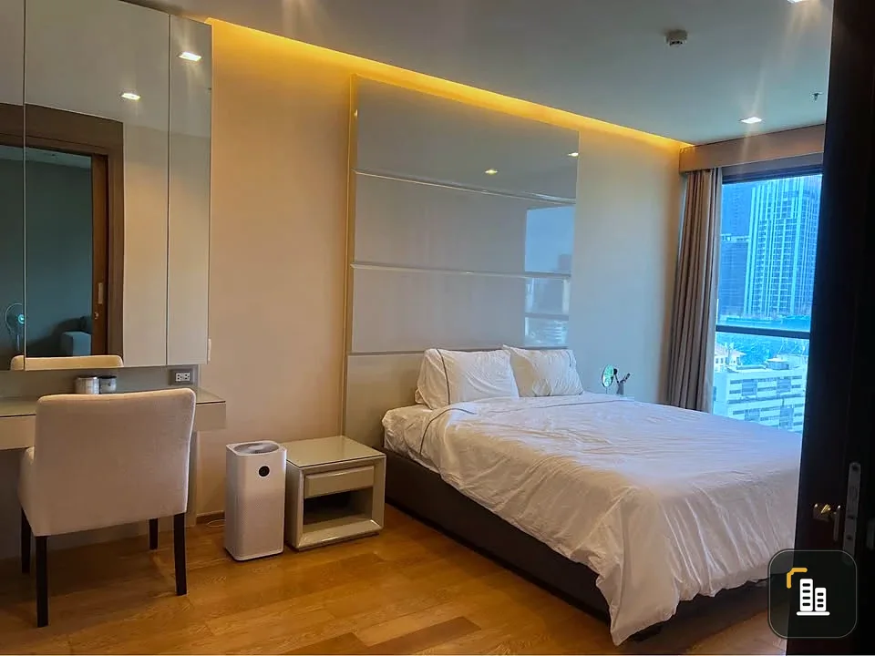 For rent The Address Sathorn, spacious area 56 sq m., 1 bedroom and 1 bathroom, fully furnished, ready to move in, must book.
