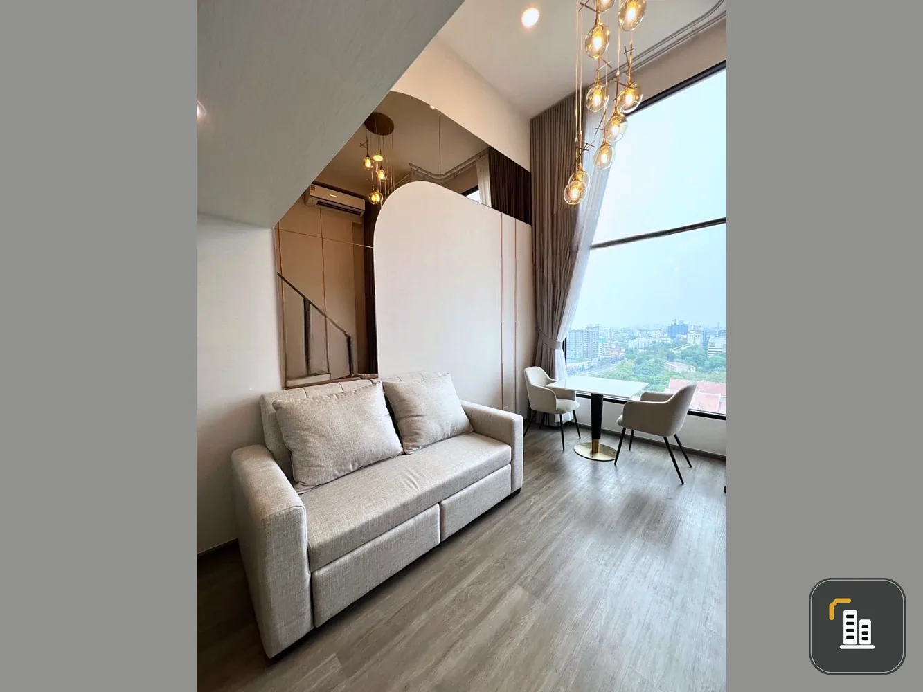 For rent: So origin kaset interchange, Duo space room, high ceiling, 15th floor, view of the super chill swimming pool. If you're late, you'll definit