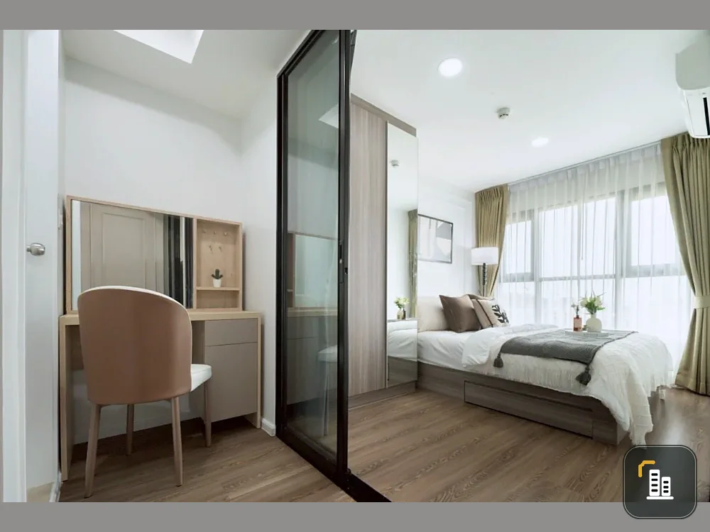 For sale: The Origin Phahonyothin - Saphan Mai. The room is simply decorated but looks good and comfortable to live in. Fully furnished. Move in now.