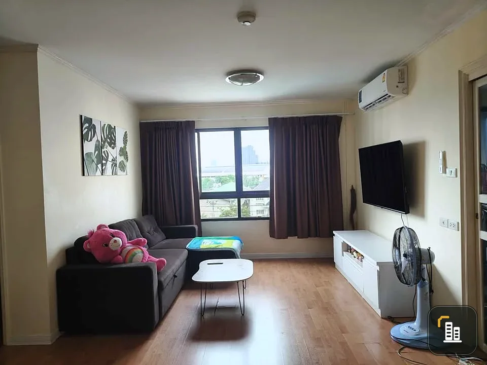 For sale: Lumpini Ville Phra Mae Maree–Sathorn, 6th floor, empty room, nice to live in. If interested, hurry and reserve now!