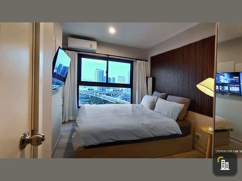 For rent: THE PRIVACY RAMA 9, beautifully decorated room, well-built-in, everything you need here, just bring your bags and move in.