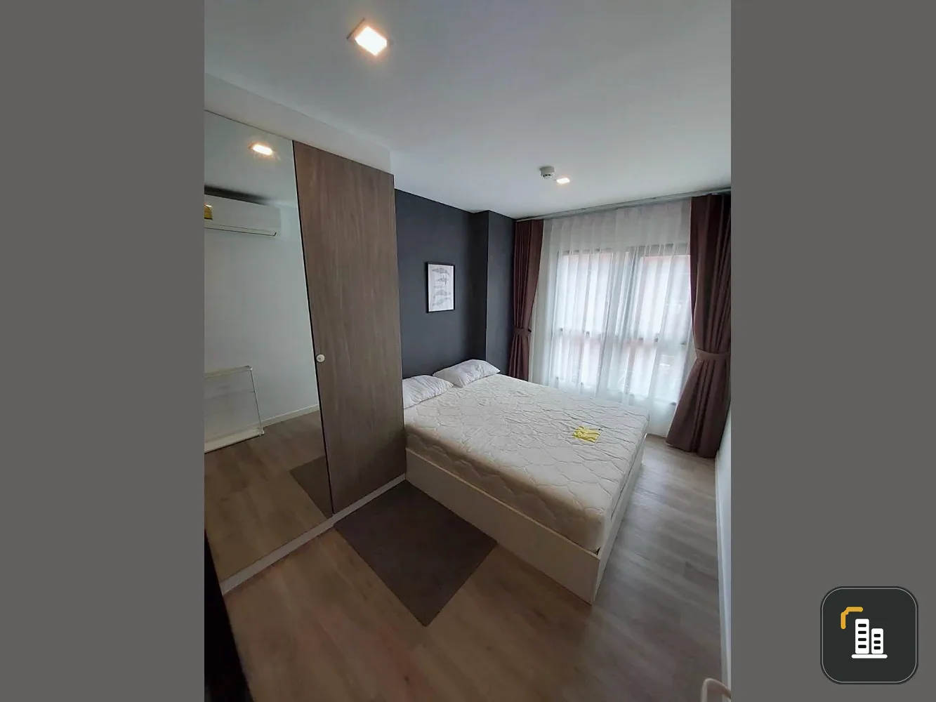 For rent!! B Loft Sukhumvit 107, 3rd floor, nice room, fully furnished and electric appliances. Hurry and book now!!