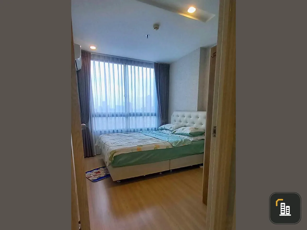 For sale: Artemis Sukhumvit 77, city view, fresh air, quiet, no sun, fully furnished, must book.