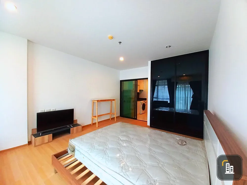 For sale: Bangkok Horizon P48, spacious room, comfortable, fully furnished, complete facilities. You will regret it if you miss it. Hurry and book now