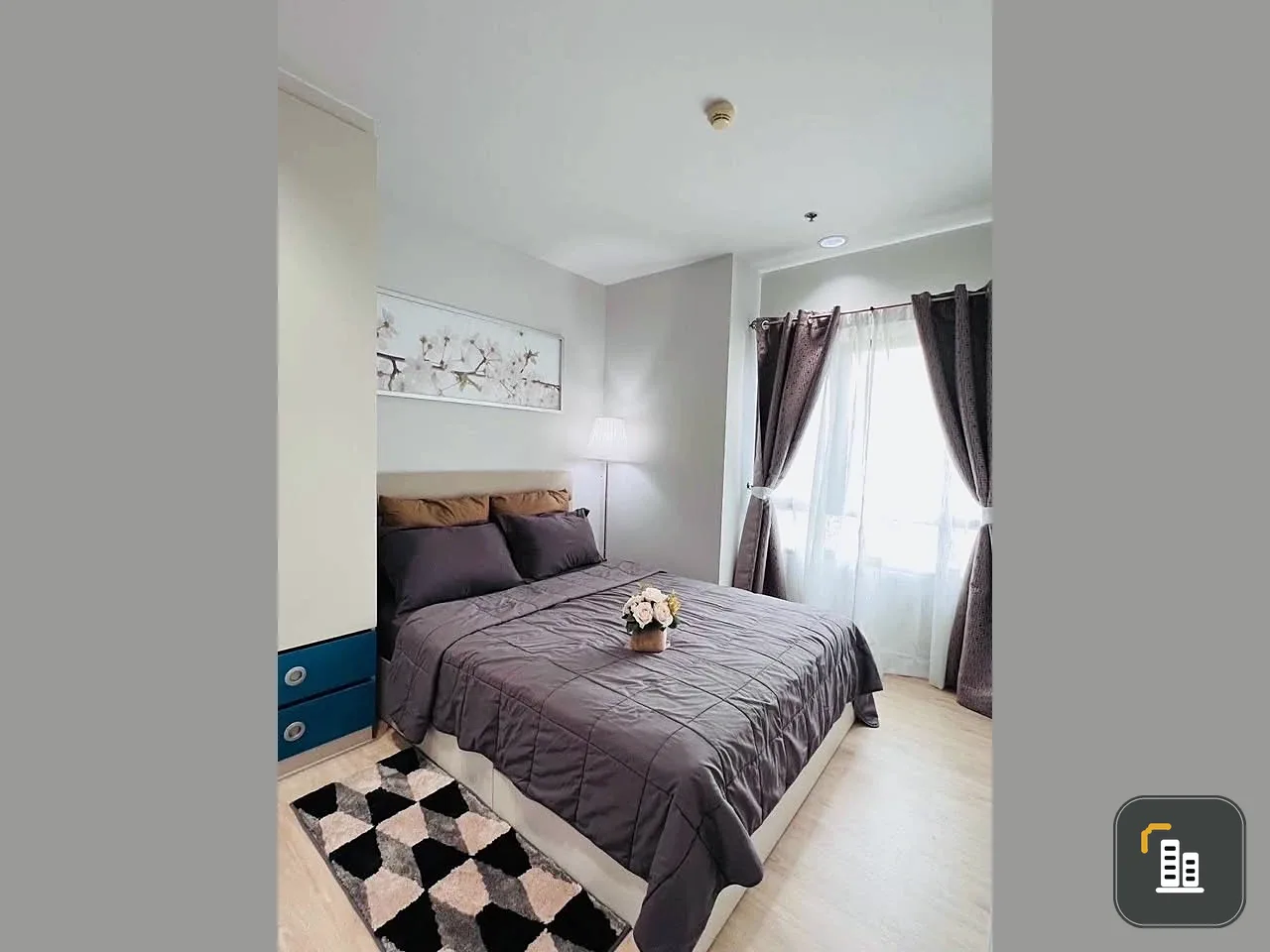 For sale: Centric Sea (Central Pattaya), quiet corner room, not crowded, city view, no other buildings blocking the view, hurry and book now.
