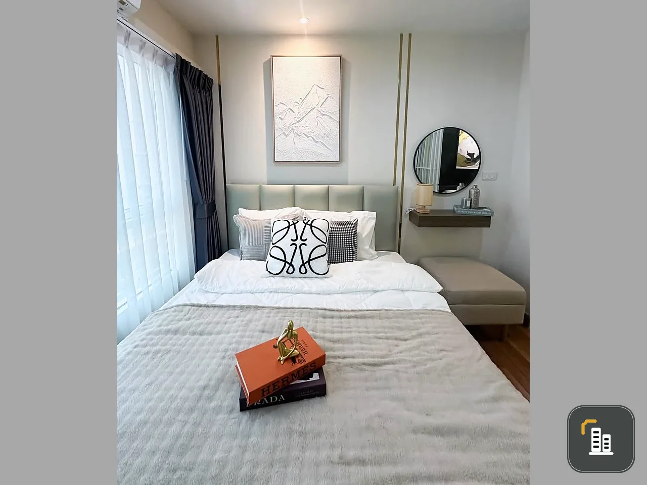 For sale: Regent Home Bang Son, beautifully decorated room, fully furnished, ready to move in. Reserve now, get it first.