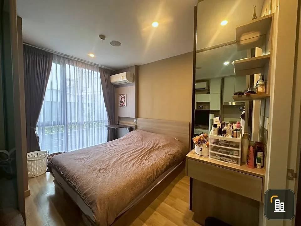 Urgent sale, beautiful room, Sign Condo Sukhumvit 50, ready to move in, great price, come and own it today.