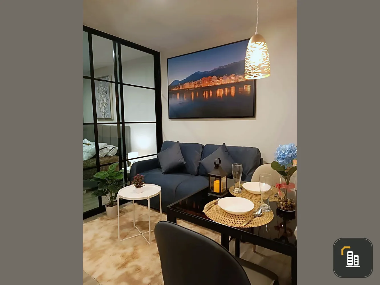 For rent: Regent Home Bangna, fully furnished, bedroom partition *room is not hot*. Must book like this.