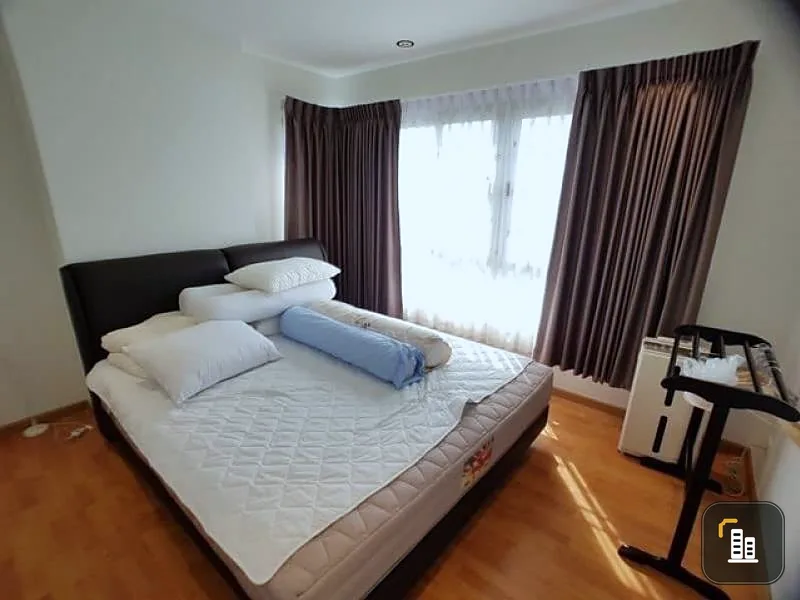 The President Sathorn-Ratchaphruek for sale, simple decorated room, 2 bedrooms, 1 bathroom, airy view.