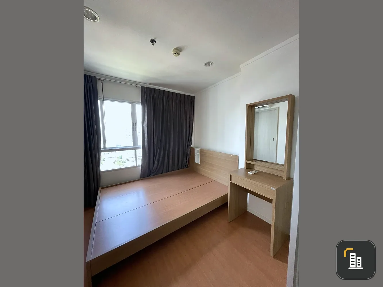 For sale: Lumpini Park Rattanathibet-Ngamwongwan, a nice room, good location, comes with complete furniture, book now!