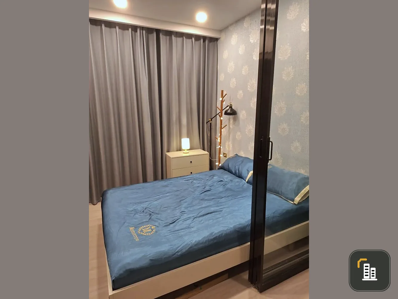 For rent One 9 Five Asoke-Rama 9, a nice room with nice wallpaper. If you don't book, you'll regret it.