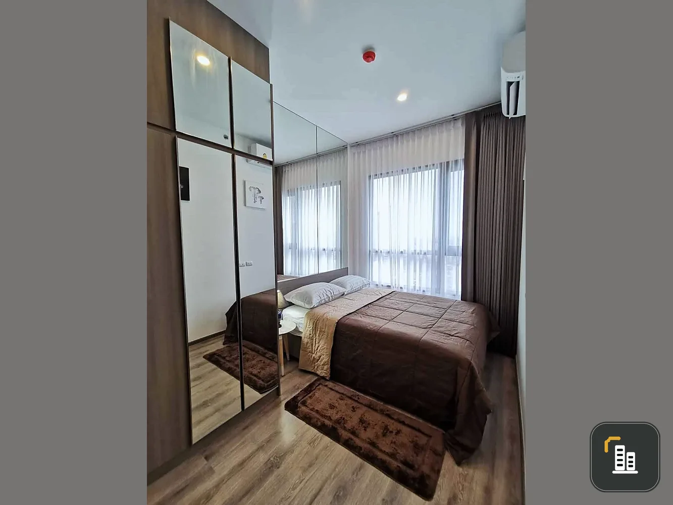 For rent!! Condo Knightsbridge Prime On Nut, 23rd floor, beautifully decorated room, ready to move in immediately. Hurry up and book now!!