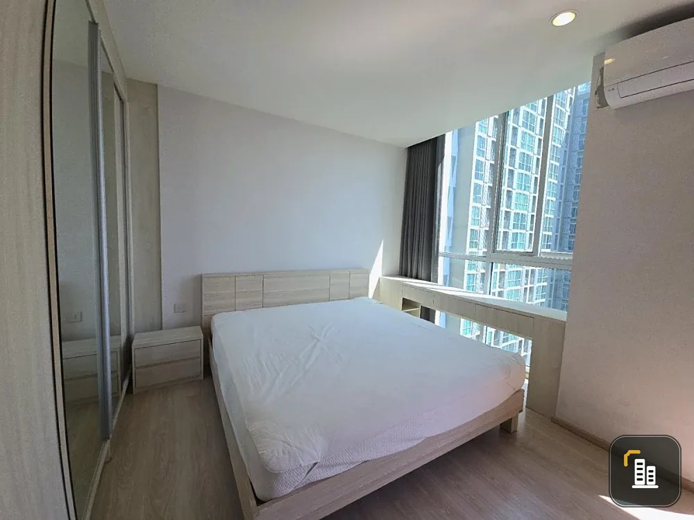 For rent!! Condo Noble Revolve Ratchada, 33rd floor, beautiful room, full facilities, hurry to book now!!