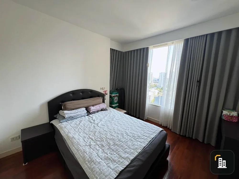 Urgent sale!! Condo Hampton Thonglor 10, 20th floor, beautiful room, beautiful view, condo in the heart of Thonglor, ready to move in, book now!!