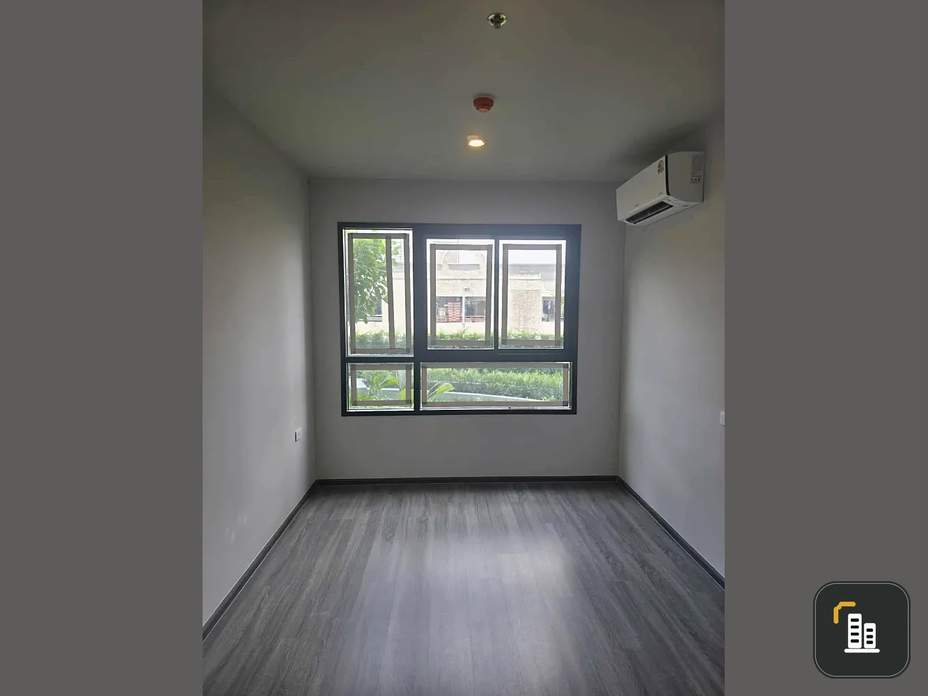 Down payment sale IDEO Ramkhamhaeng - Lam Sali Station, 8th floor, good project, nice location, book now, don't miss out.