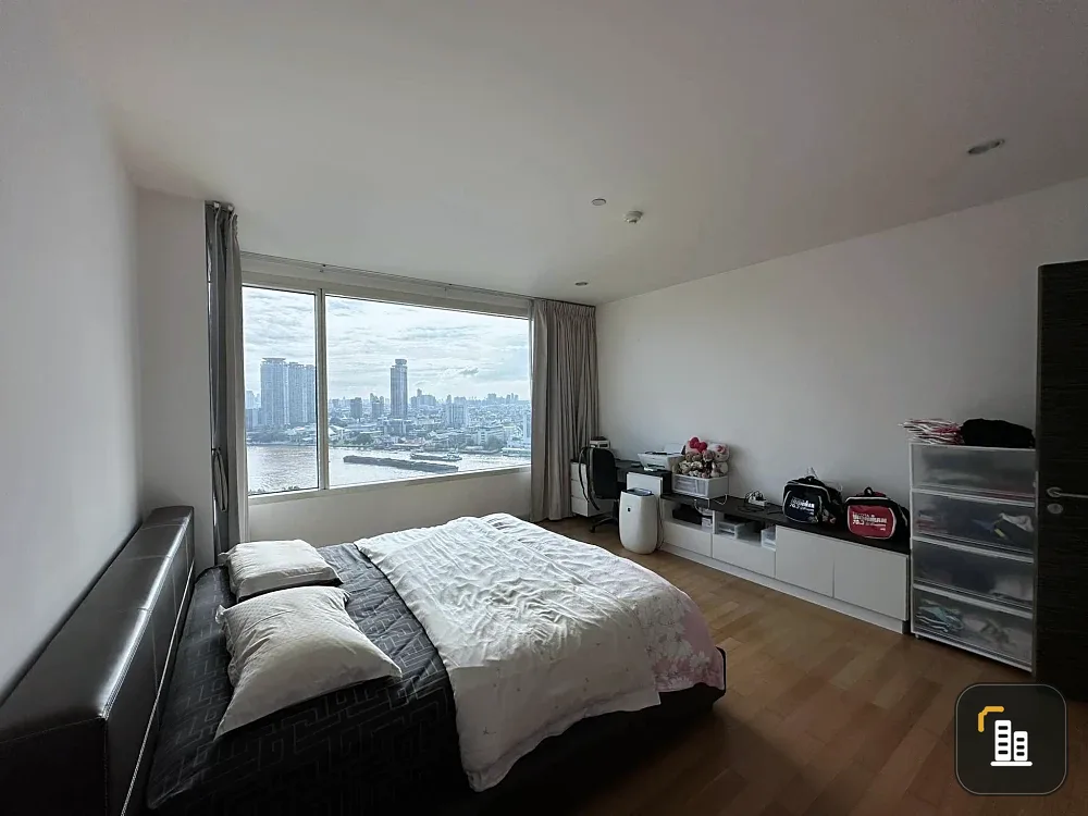 For sale: Watermark Chaophraya River, spacious room, lots of usable space, view of Chao Phraya River, good location, book now.