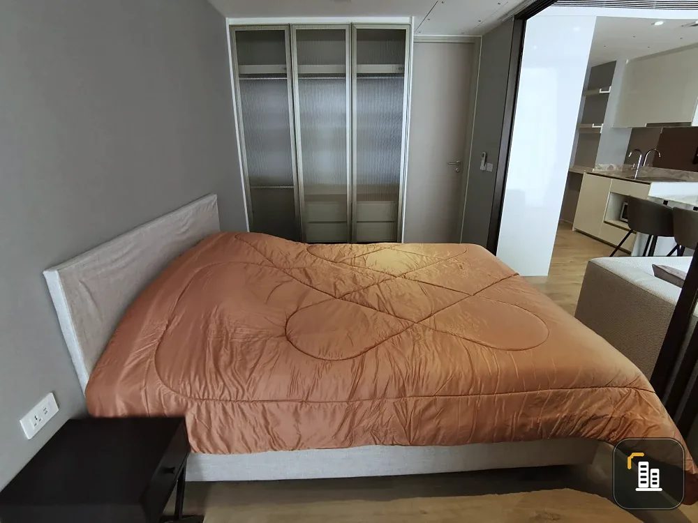 For rent: FYNN Asoke, 1 bedroom, 1 bathroom, clean and fully furnished, excellent location, can you not book it?
