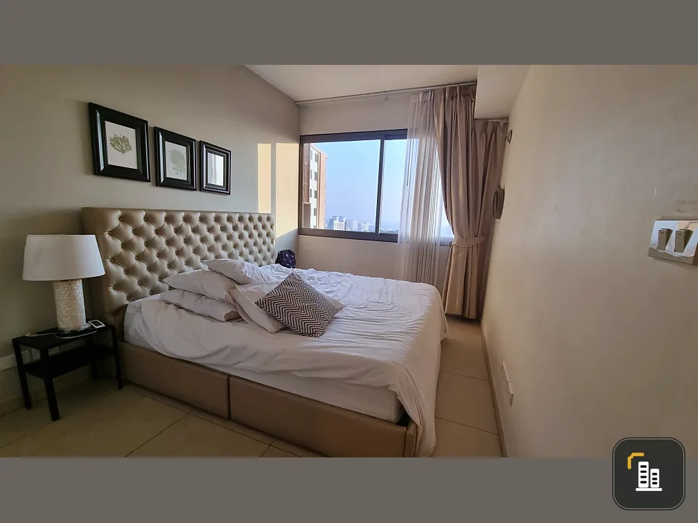 For sale Unixx South Pattaya, spacious room, lots of usable space, sea view and a view from a high floor, hurry and book now.