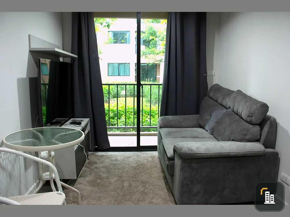 For sale: G Condo Sriracha, 1st floor, next to a very shady garden, fully furnished, hurry and reserve now.