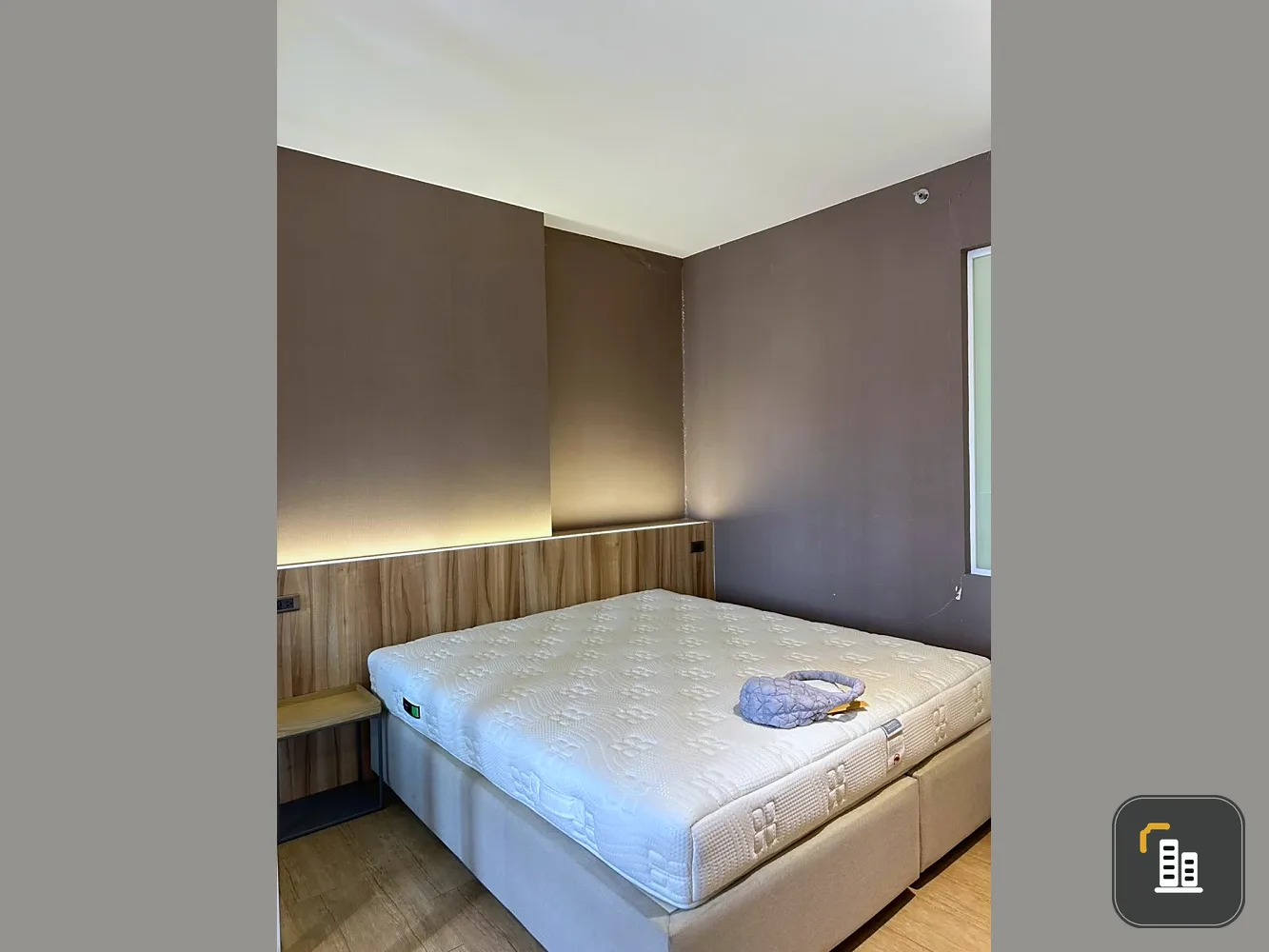 Urgent sale!! Triple Y Residence condo, 14th floor, condo in the heart of the city, next to Barattong, convenient transportation, don't miss it!!