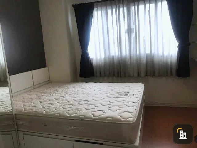 For sale: Lumpini Condo Town Ramintra - Nawamin, rare corner room, built-in throughout the room, fully decorated, don't miss it.