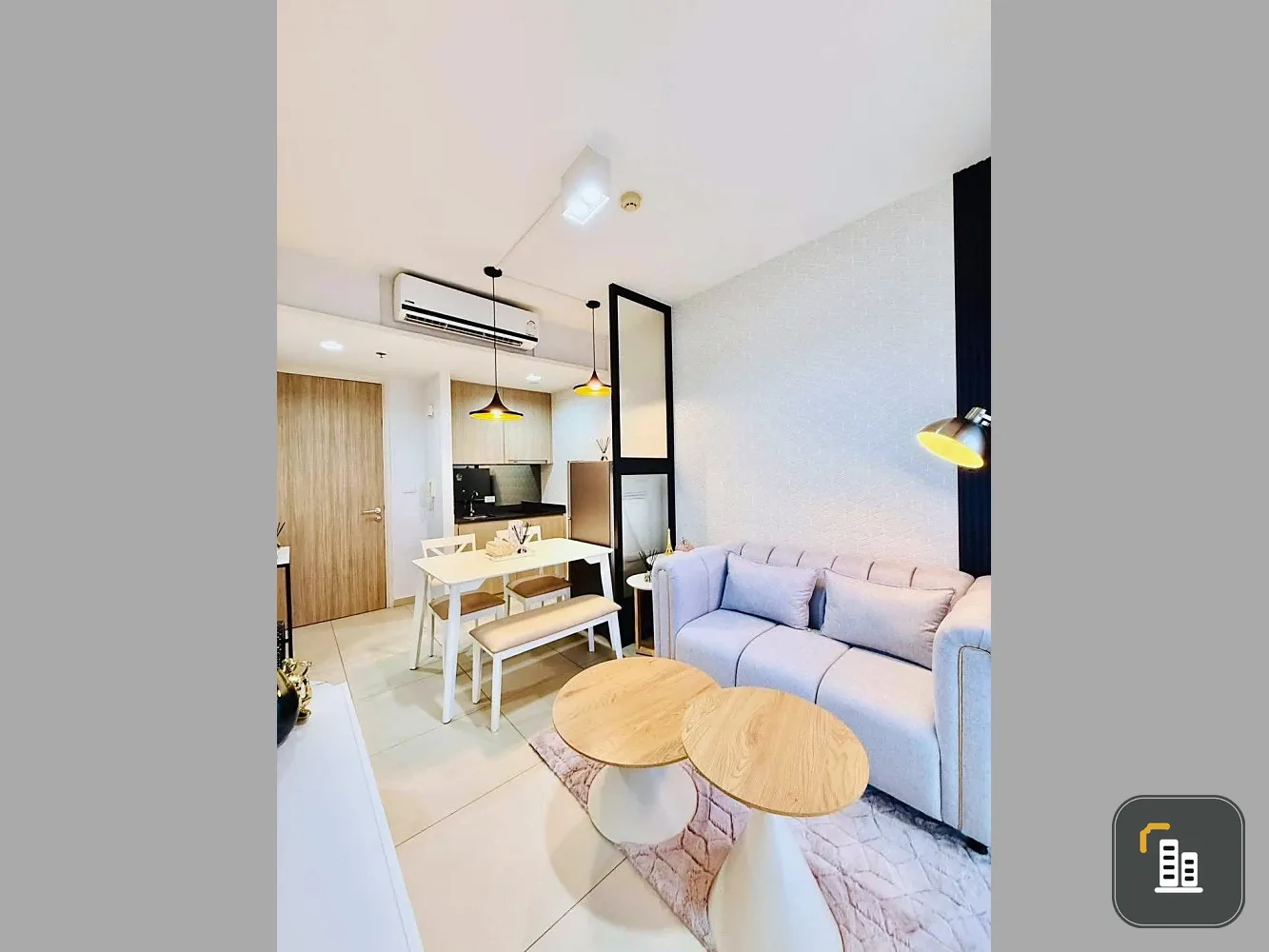 For rent Unixx South Pattaya, spacious room, lots of usable space, stylishly decorated, beautiful view from high floor, book now.